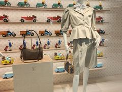 -LV路易威登(海信广场店)