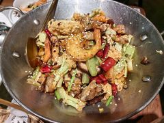 -渔语鱼新川菜Bistro(万象天地店)