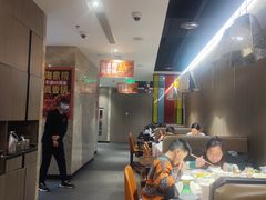 -海底捞火锅(亲子主题北金鹰店)