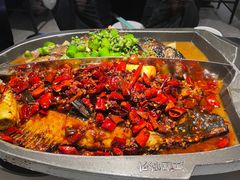 -江边城外烤全鱼(世茂广场店)