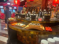 -四海一家自助餐(益田假日广场店)