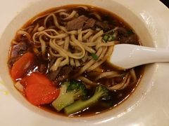 -康师傅私房牛肉面(马泉营奥莱店)