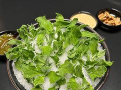 -铜锣湾·有麝自然香(渝北财富中心店)