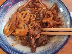 全频道拌粉-万方圆拌粉瓦罐汤(滕王阁旗舰店)