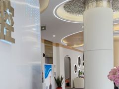 -皓齿连锁·雅贝健口腔·种植·矫正中心(虹口曲阳路店)