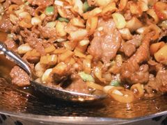 坛香黄贡椒老火牛肉-湘上湘(正大中心总店)