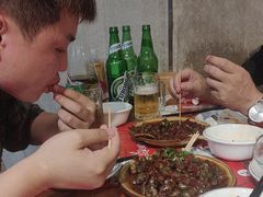 -李双猪·小龙虾·烧烤·羊肉煲(乐山店)