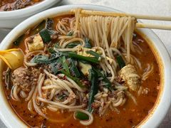 -官渡李记小锅米线(新亚洲体育城百合园东北)