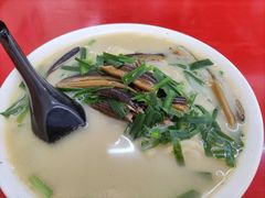 -三百碗宝应长鱼面(板仓街店)