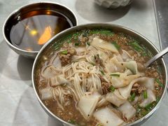 -正宗杨记普洱酸醋米线(总店)