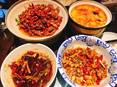 -阿财老铺·老蚌埠龙虾城(华夏总店)