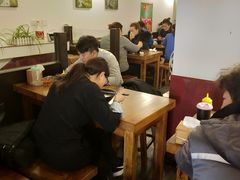 大堂-丽虹云南过桥米线(兴工街店)