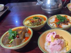 -蓝田九大碗民俗食府(蓝田店)