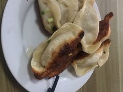 -胡记锅贴·沪上游子老鸭粉丝汤(太原路店)