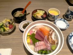 -小山日本料理(兴业太古汇店)