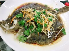 -烁佳海鲜大馅饺子