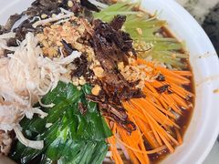 凉拌米线-蔼若春.传承云南菜(金碧公园店)