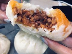 奥尔良鸡腿包-老陶包子铺(南大西南村店)