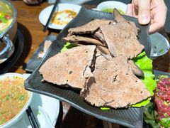 -乡土黄·鲜牛肉火锅·小龙虾(兴业街店)