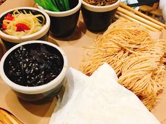-丁里羊肉小镇(天鹅湖总店)