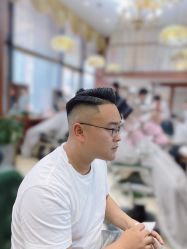-尼特斯男士发型馆