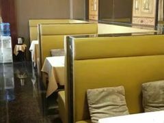 卡座-小白鲨(四季青桥店)