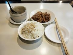 -阿水狮猪脚大王(台中公园店)