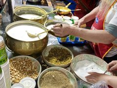 -正宁路小吃夜市