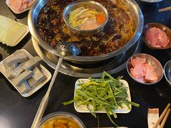 -邓莽子老火锅(中兴路总店)