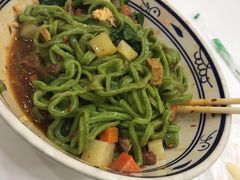 -秦君宝手擀菠菜面(金花路店)