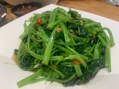 泰式飞天通菜-摩登有记·新派泰国菜(银钻广场店)