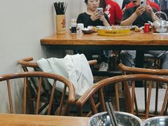 -卫小旦老味大盘鸡总店