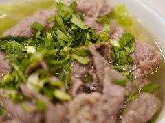 跷脚牛肉-犇逸·乐山跷脚牛肉·四川现炒(览海店)