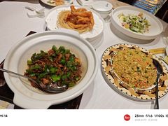 -鱼翅楼·津派砂锅鱼翅(水上公园店)