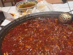 -旧街市鲜货老火锅(大光路店)