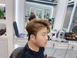 -尤司男士国潮理发馆