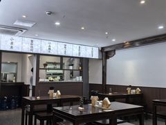 -蟹上黄·蟹黄面·江南糖水(人民广场店)