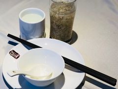 莲酿珍珠米酒-莲餐厅·湖北菜·藕汤是头牌(愚园路店)