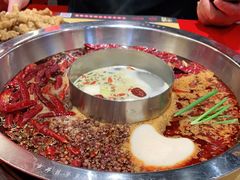 -谭鸭血老火锅(七宝万科广场店)