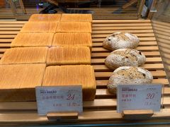 -木子木水日式烫面包(世界城光谷店)