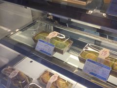 面包甜点陈列柜-乔家栅(襄阳南路店)