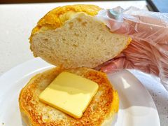 菠萝油-香港新发烧腊茶餐厅(书城店)