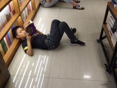 店内环境-新华书店(沙坪坝书城店)
