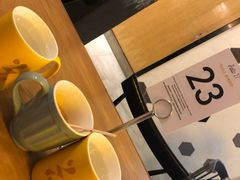 免费美式咖啡-HELLO 27 意面·沙拉·帕尼尼