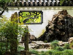 -汇龙潭
