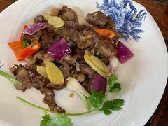姜葱爆炒黄牛肉-阿多私房菜(顺德店)