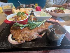 黄金厚切火焰黑椒牛排-豪客来牛排(人民东路店)