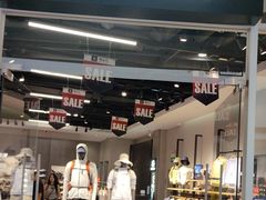 -杉杉奥特莱斯广场(哈尔滨店)