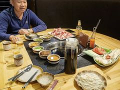 -顶顶汤火牛排火锅·经典铜锅涮肉