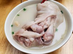 -雷祖芳老妈蹄花店